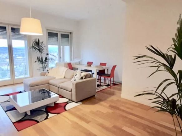 Viale degli Atlantici - Buccirossi Immobiliare