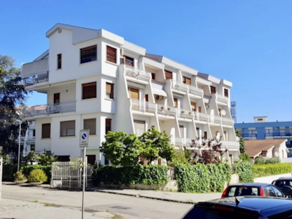 Via Meomartini – p.co De Santis - Buccirossi Immobiliare