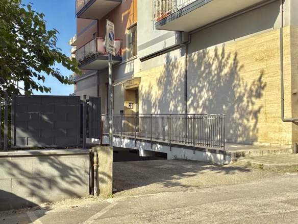 Via Giuseppe Piermarini - Buccirossi Immobiliare