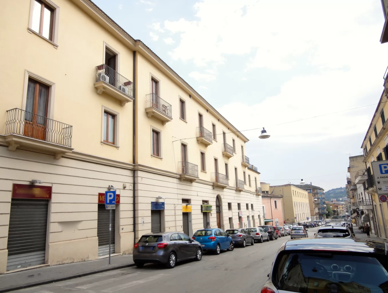 Via Porta Rufina - Buccirossi Immobiliare