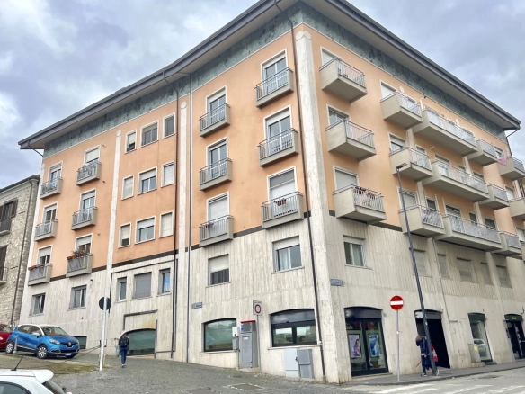 Vico Paolo Emilio Papiniano - Buccirossi Immobiliare