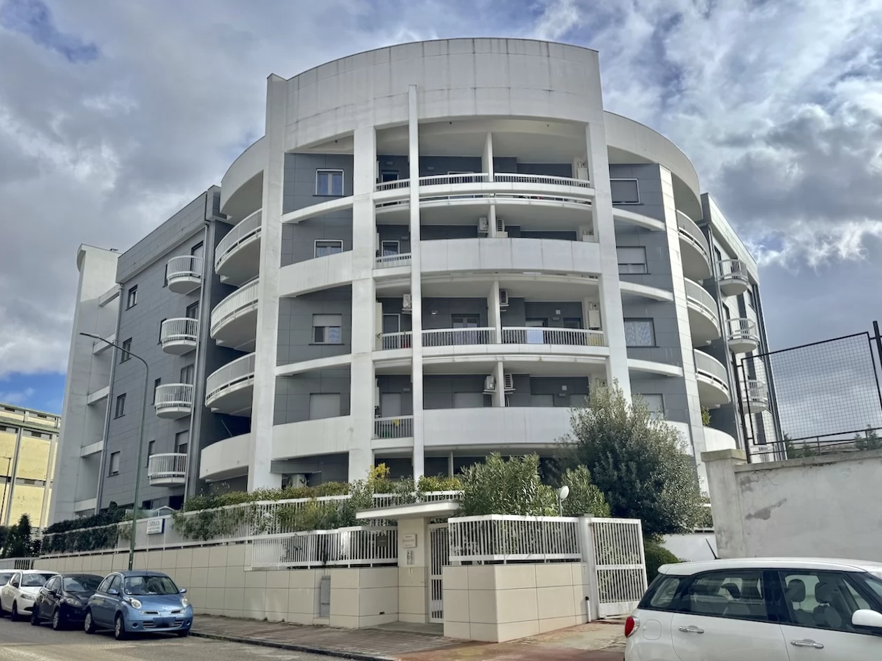 Via Leonardo Bianchi - Buccirossi Immobiliare