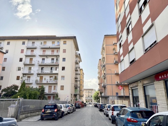 Via Giuseppe Piermarini - Buccirossi Immobiliare