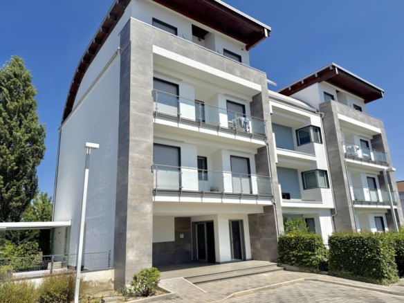 Via Tiengo - Buccirossi Immobiliare