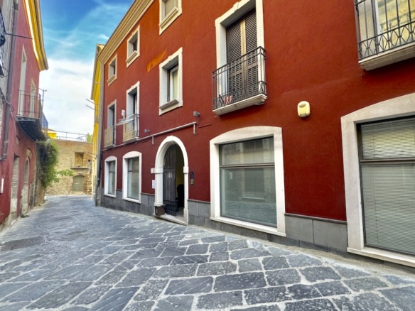 Via Manfredi di Svevia - Buccirossi Immobiliare