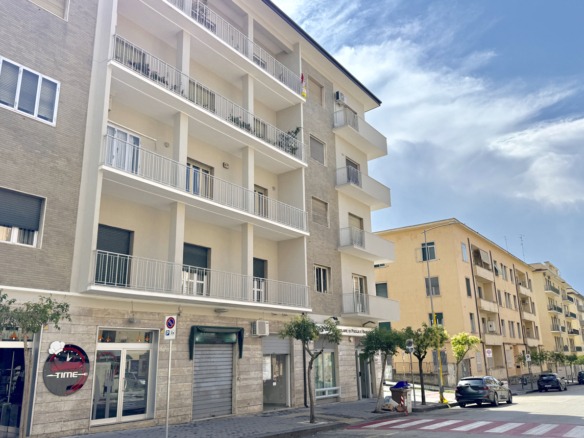 Viale Antonio Mellusi - Buccirossi Immobiliare