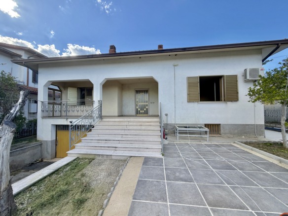 Via Pantano, 28 - Buccirossi Immobiliare